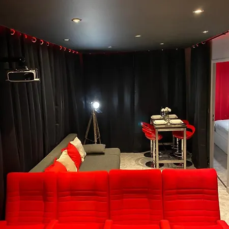 La Red Room - Cinemaroom - 4 Prs - Montevrain Διαμέρισμα *